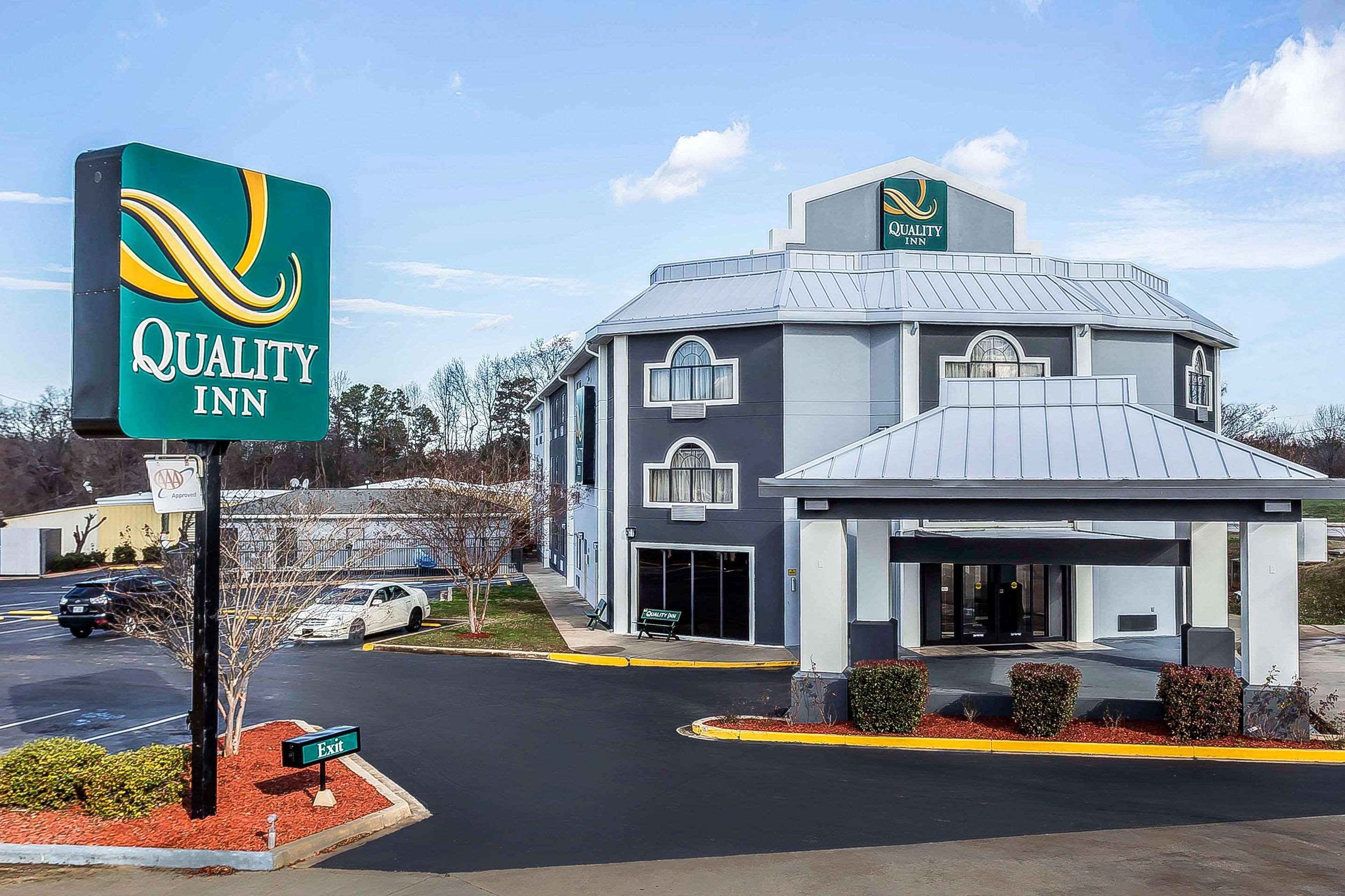 Quality Inn & Suites Salisbury Exteriör bild